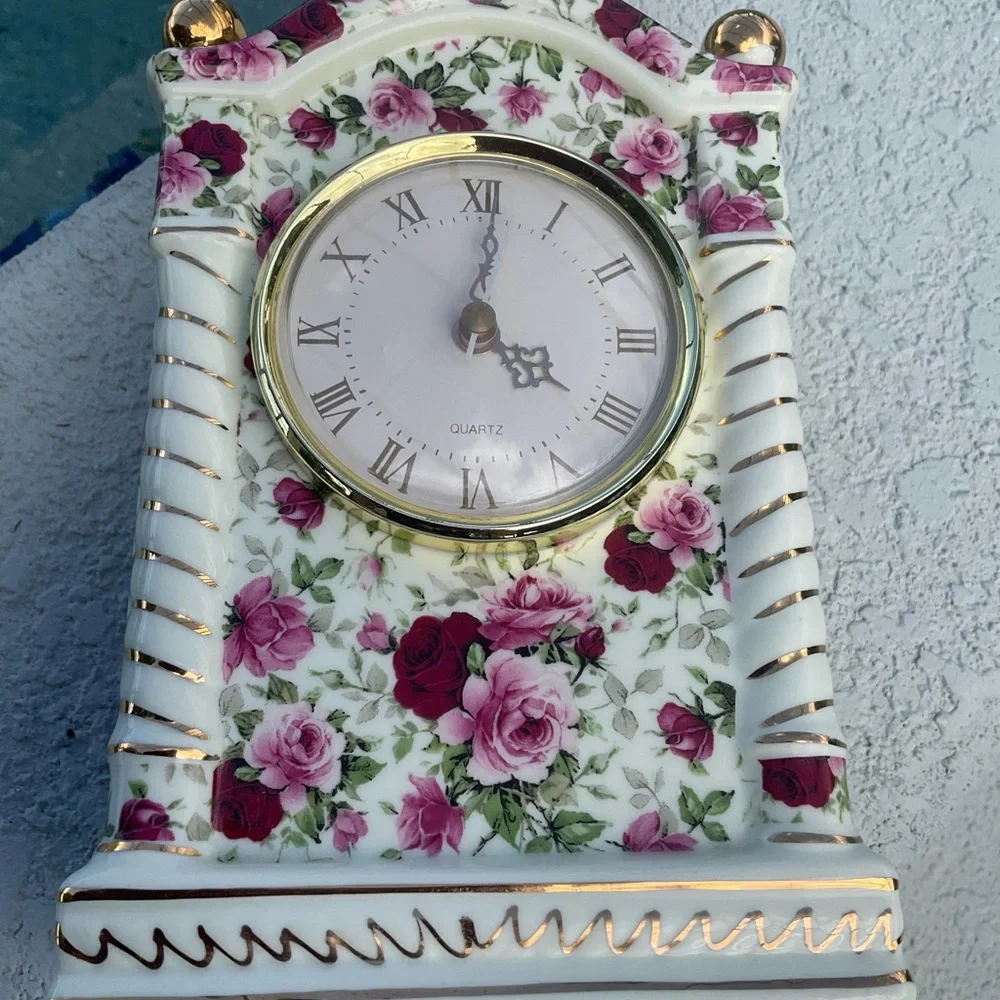 Vintage Porcelain Mantel mainstayClock